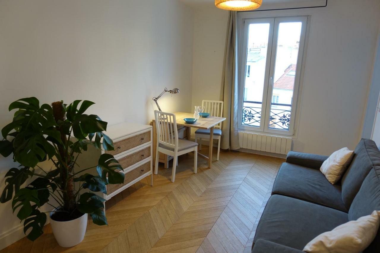 Sunny And Quiet Apartment 巴黎 外观 照片